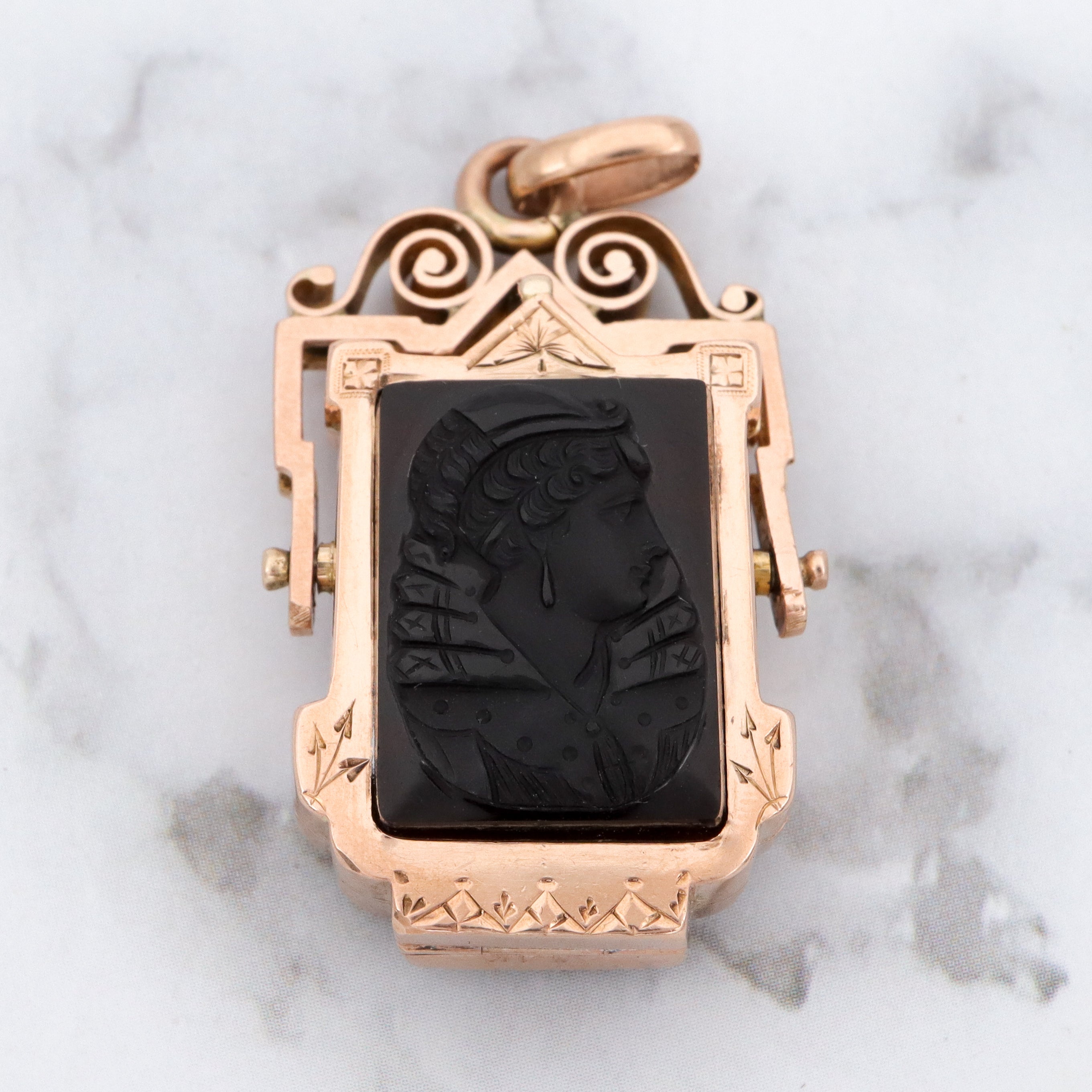 Antique Aesthetic Period 14k gold Queen Victoria hardstone carved cameo double sided flip locket pendant